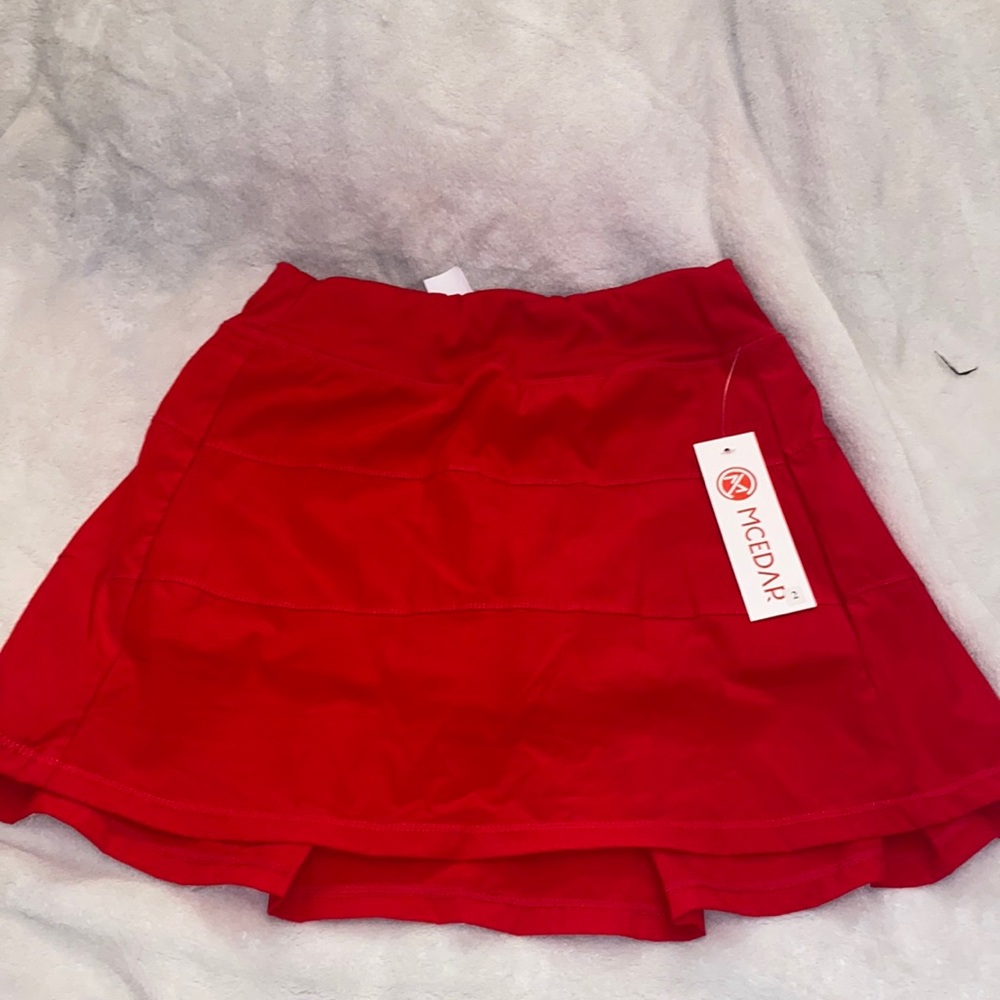Mecdar red tennis skirt